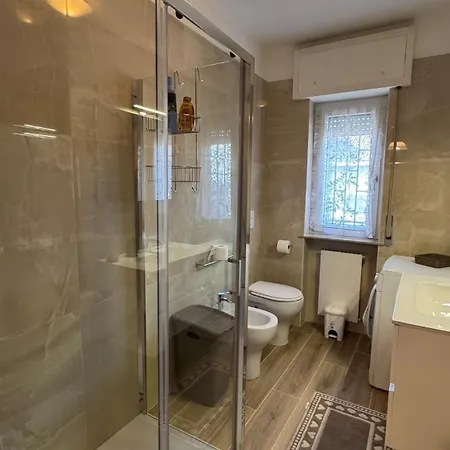 Lägenhet Emilia Tre In Bagno Privato *